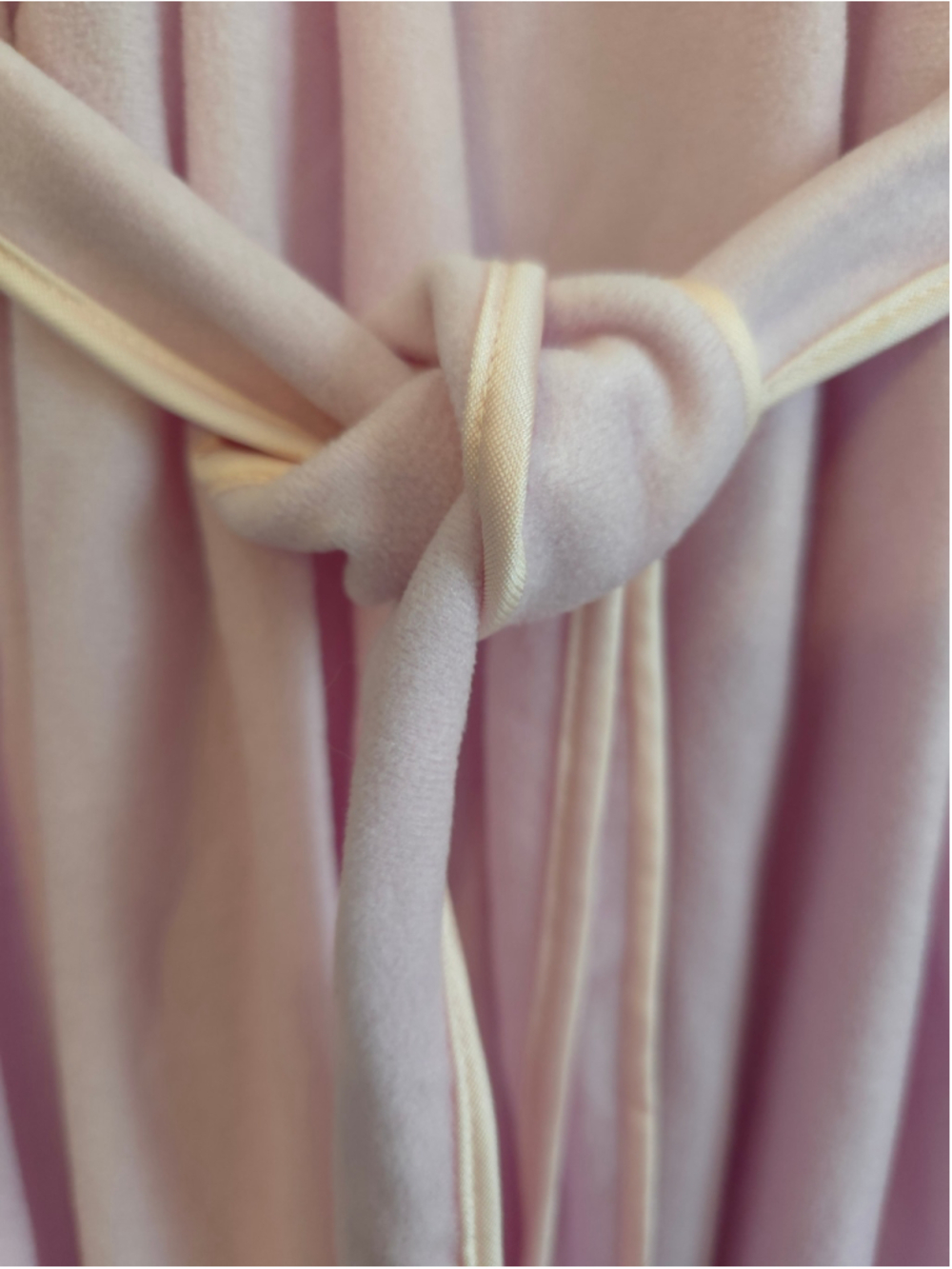 Vintage 80s Lorraine Robe Size S Light Pink Long Sleeve Floral Patch Embroidery - Picture 6 of 15